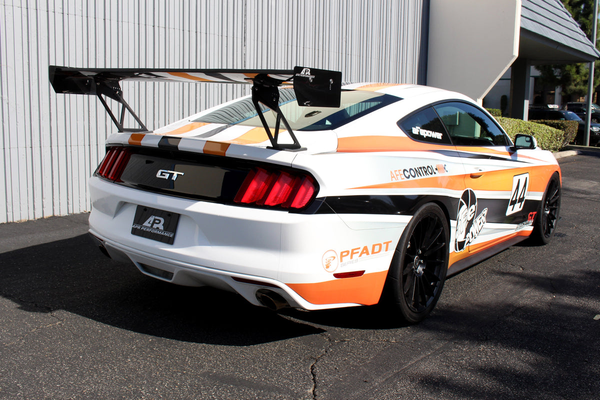 APR Performance Carbon Fibre GT-250 Adjustable Wing image 2