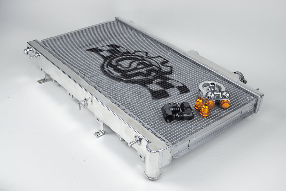CSF Racing "O" Series Aluminium Radiator w/Integrated Oil Cooler image 1