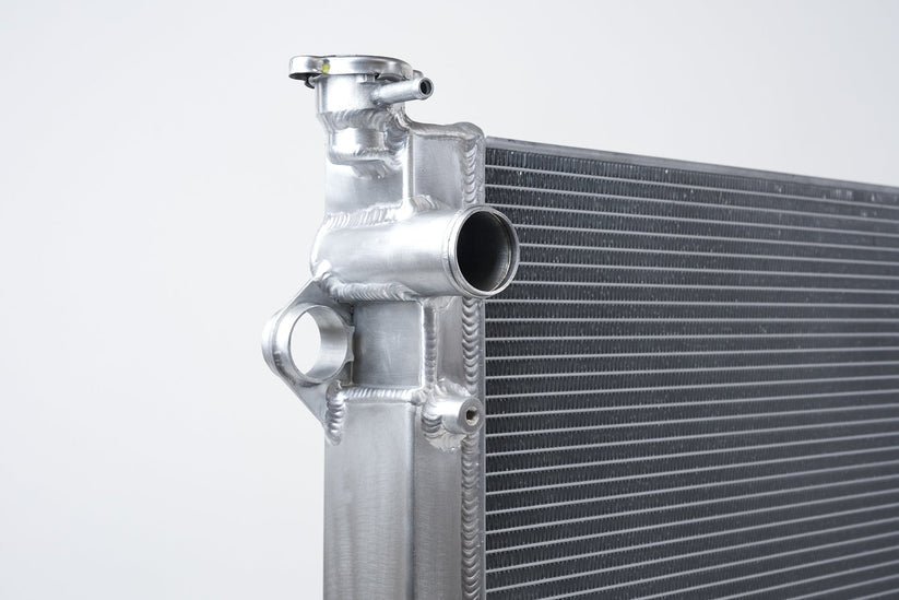 CSF Racing Heavy-Duty All-Aluminium Radiator image 2