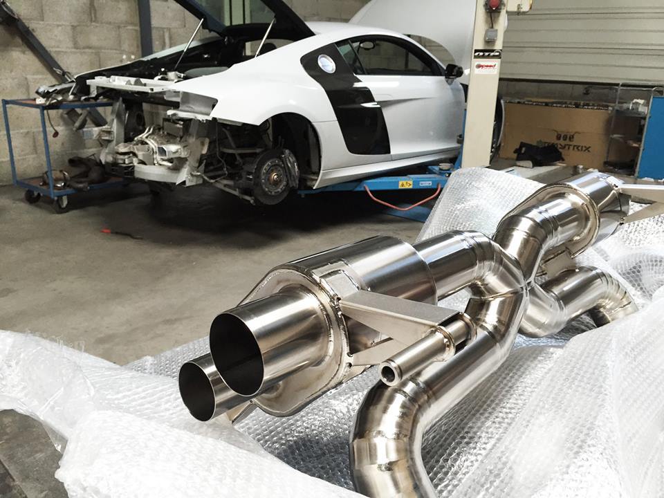 Armytrix Titanium Valvetronic Cat Back Exhaust System - Audi R8 V10 Mk1 Coupe/Spyder - AUR11-C