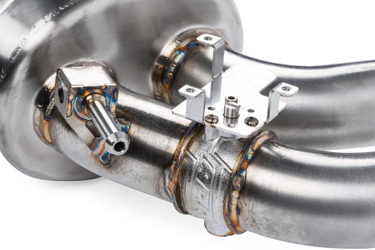 APR 3" Cat Back Exhaust Valved - Audi S3 8V Hatch - CBK0004