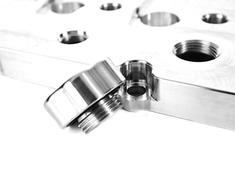 Integrated Engineering Billet Valve Cover image 2