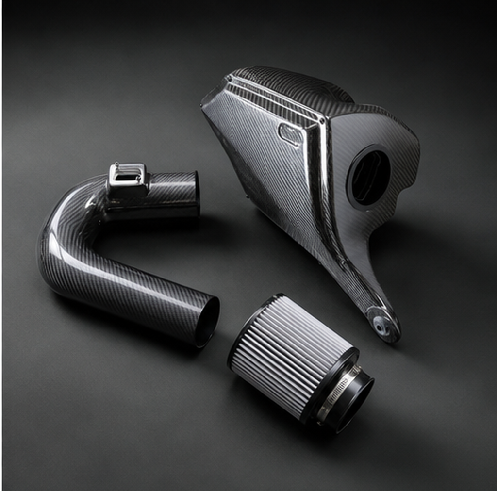 VCTR Performance BMW 3/4 Series F3X N20 Carbon Fibre Intake System – side three-quarter view